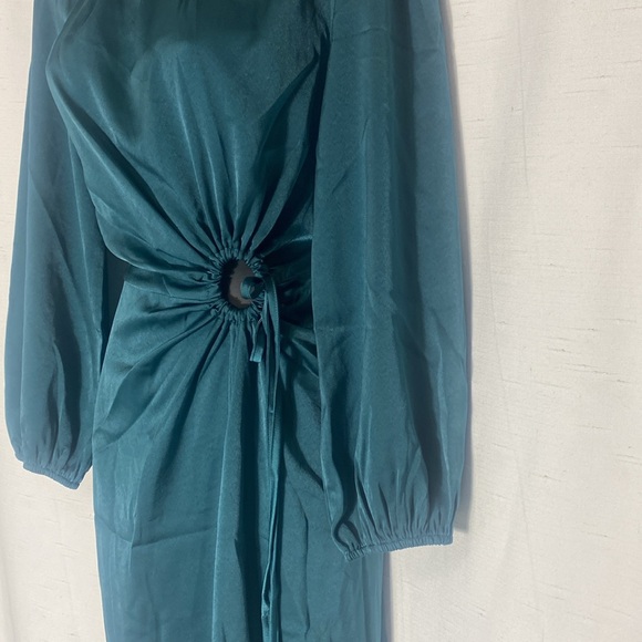 PRETTYGARDEN Satin Maxi Dress Puff Long Sleeve Crewneck Cutout  A-line Long - Picture 7 of 16